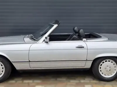 Gebraucht Mercedes SL300 179 PS (131 kW) 1987 Silber Cabrio