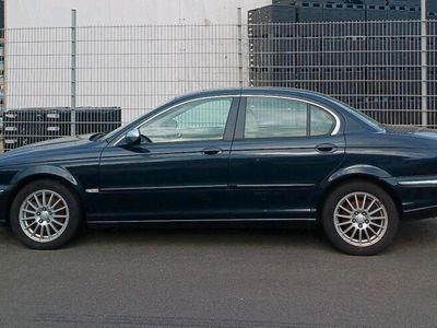 gebraucht Jaguar X-type 2.2 Diesel defekte Fahrzeug