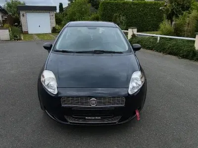Gebraucht Fiat Punto 65 PS (47 kW) 2009 Blau Kleinwagen
