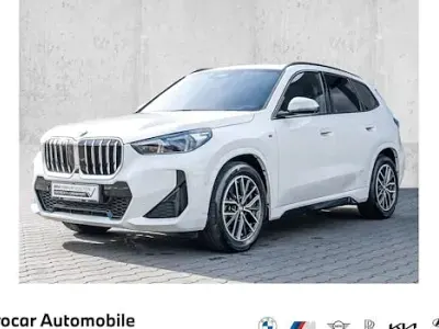 Gebraucht BMW X1 Luxury Line 192 PS (141 kW) 2023 Weiß SUV