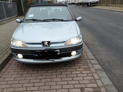 Gebraucht Peugeot 306 Cabriolet 90 PS (66 kW) 2000 Blau Cabrio