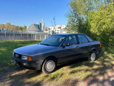 Gebraucht Audi 80 90 PS (66 kW) 1989 Grau Limousine