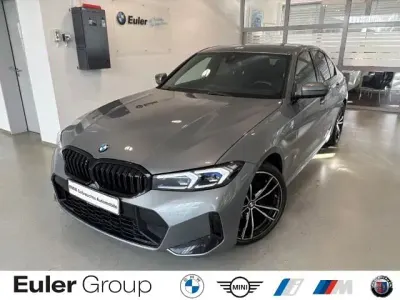 Gebraucht BMW 320 Performance 184 PS (135 kW) 2023 Grau Limousine