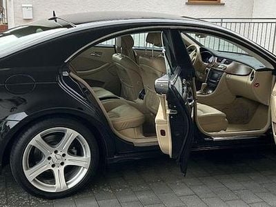 Gebraucht Mercedes CLS500 306 PS (225 kW) 2005 Schwarz Coupé