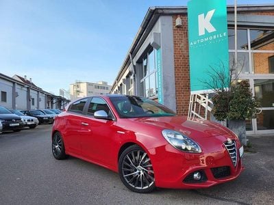 Gebraucht Alfa Romeo Giulietta Lusso 170 PS (125 kW) 2014 Rot Kleinwagen