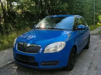 Gebraucht Skoda Fabia 69 PS (50 kW) 2009 Blau Kleinwagen