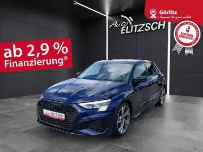 Gebraucht Audi A3 S-Line 150 PS (110 kW) 2023 Navarrablau metallic Limousine