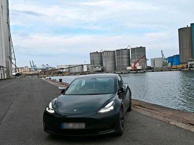 Usado Tesla Model 3 RWD 208 kW (283 HP) 2022 Preto Sedan