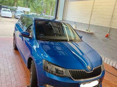 Blau Gebraucht 2015 Skoda Fabia Style Kombi | 8.900 € (Fairer Preis)