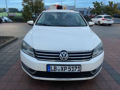 gebraucht VW Passat Variant 2.0 Blue TDI DSG SCR Exclusive