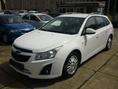 Gebraucht Chevrolet Cruze LT 131 PS (96 kW) 2013 Weiß Limousine