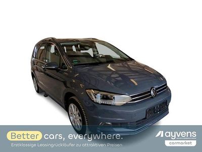 Gebraucht VW Touran Highline 150 PS (110 kW) 2023 Fahrzeugfarbe Van / Kleinbus