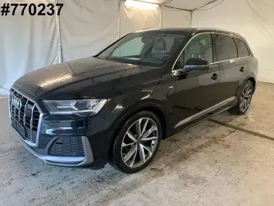 Gebraucht Audi Q7 S-Line 286 PS (210 kW) 2023 Mythosschwarz metallic SUV