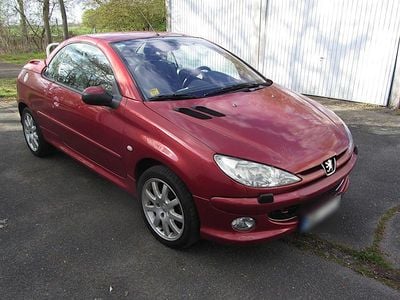 Gebraucht Peugeot 206 CC Platinum 109 PS (80 kW) 2003 Cabrio