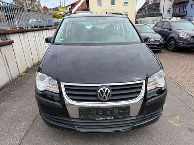 Second-hand VW Touran Trendline 140 CP (102 kW) 2009 Gri Monovolum