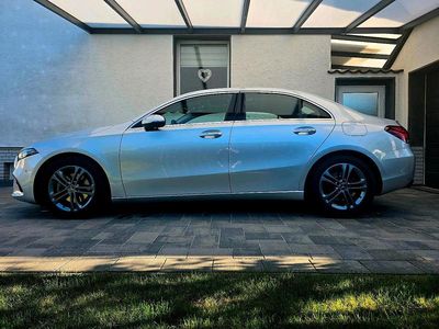 Usata Mercedes A200 163 CV (119 kW) 2019 Argento Berlina