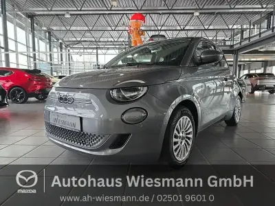 Gebraucht Fiat 500e Action 69 kW (95 PS) 2022 Grau Limousine
