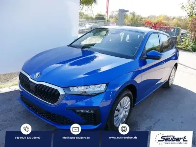 Neu Skoda Scala Selection 116 PS (85 kW) 2025 Raceblau metallic Kleinwagen