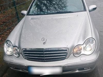 Gebraucht Mercedes C320 Elegance 218 PS (160 kW) 2003 Silber Kombi