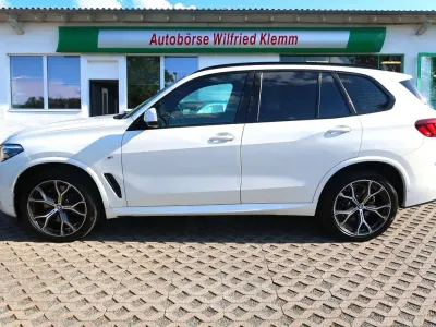 Gebraucht BMW X5 M Sport 340 PS (250 kW) 2023 Alpinweiss iii SUV
