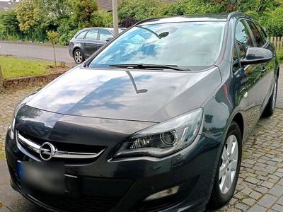 gebraucht Opel Astra Sports Tourer 1,6 CDTI