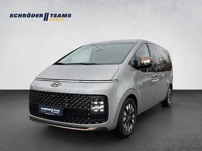 Usata Hyundai Staria Signature 177 CV (130 kW) 2022 Argento Monovolume