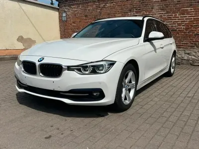 Gebraucht BMW 330 Sport Line 258 PS (189 kW) 2018 Weiß Kombi