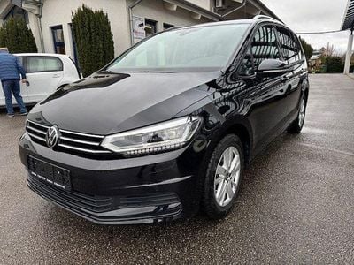 Gebraucht VW Touran Comfortline 150 PS (110 kW) 2024 Schwarz Van / Kleinbus