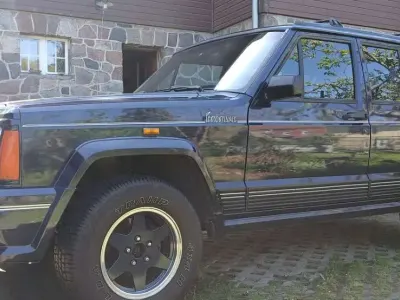 Occasion Jeep Cherokee 185 ch (136 kW) 1992 Bleue SUV
