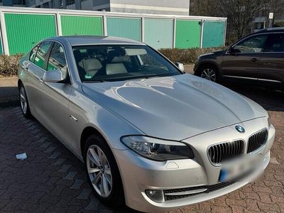 BMW 528