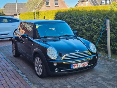 Gebraucht Mini Cooper 116 PS (85 kW) 2004 Schwarz Kleinwagen