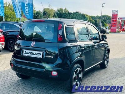 Second-hand Fiat Panda Cross Cross 69 CP (50 kW) 2023 Negru Hatchback
