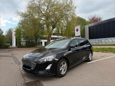 Usata Ford Focus 120 CV (88 kW) 2020 Blu Station wagon