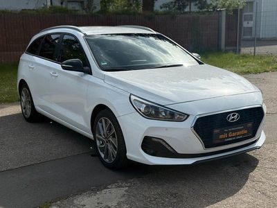 Gebraucht Hyundai i30 140 PS (102 kW) 2019 Weiß Kombi