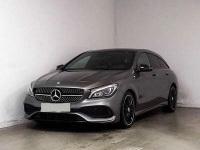 Grau Gebraucht 2016 Mercedes CLA200 Shooting Brake AMG line Kombi | 18.900 € (Guter Preis)