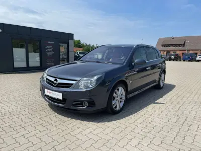 Gebraucht Opel Signum Cosmo 250 PS (183 kW) 2007 Metro blue/metro metallic Kleinwagen