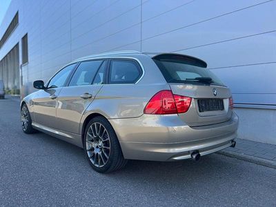 Usata BMW 335 Exclusive 306 CV (225 kW) 2011 Oro Station wagon