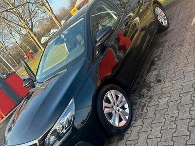 Gebraucht Peugeot 308 SW Active 131 PS (96 kW) 2019 Schwarz Kombi