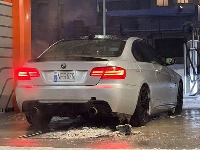 Gebraucht BMW 335 M Sport 306 PS (225 kW) 2011 Silber Coupé