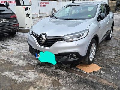 Gebraucht Renault Kadjar 130 PS (95 kW) 2018 Silber SUV