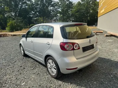 Gebraucht VW Golf Plus Life 122 PS (89 kW) 2013 Silber Van / Kleinbus