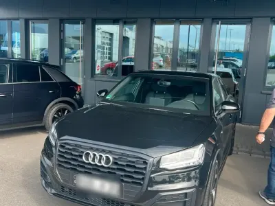 Gebraucht Audi Q2 S-Line 150 PS (110 kW) 2020 Schwarz SUV