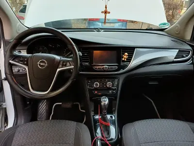 Gebraucht Opel Mokka X 136 PS (100 kW) 2019 Weiß SUV