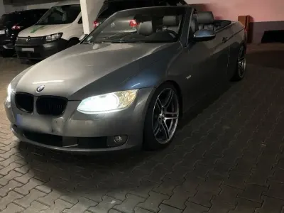 Gebraucht BMW 325 M Performance 230 PS (169 kW) 2009 Grau Cabrio