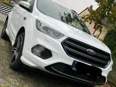 Second-hand Ford Kuga ST-Line 150 CP (110 kW) 2018 Alb SUV