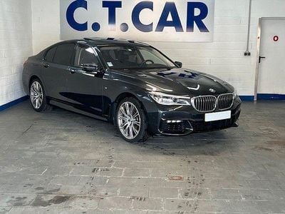 Usata BMW 750 M Sport 449 CV (330 kW) 2016 Grigio Berlina