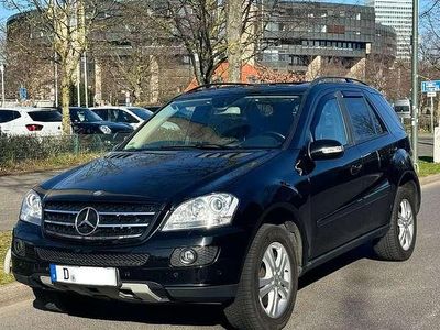 Gebraucht Mercedes ML320 224 PS (164 kW) 2006 SUV