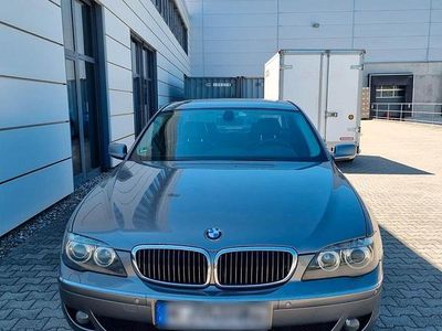 BMW 730
