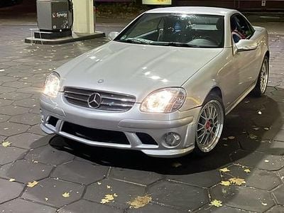 Silber Gebraucht 2003 Mercedes SLK200 Cabrio | 5.000 €