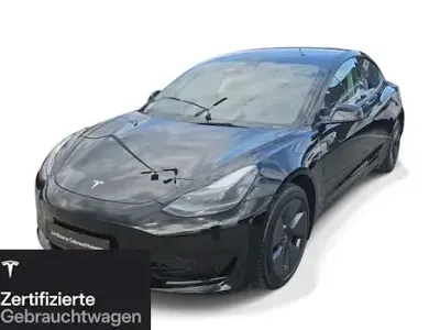 Käytetty Tesla Model 3 RWD 205 kW (279 HP) 2021 Musta Sedan